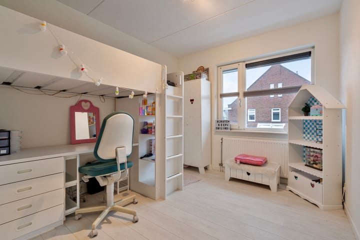 Photo 19 of Veenmos 75