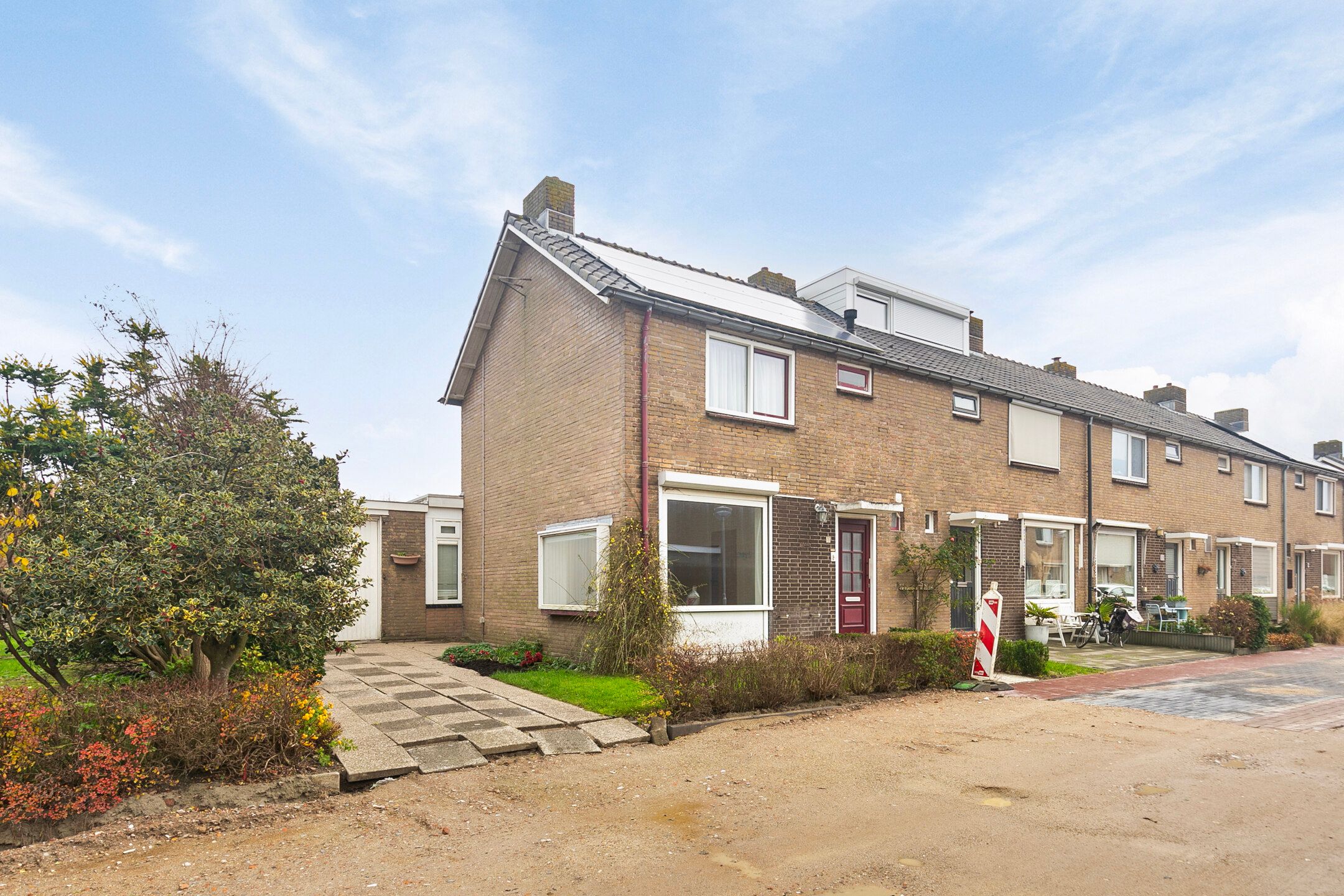 Foto 3 van Donker Curtiusstraat 1