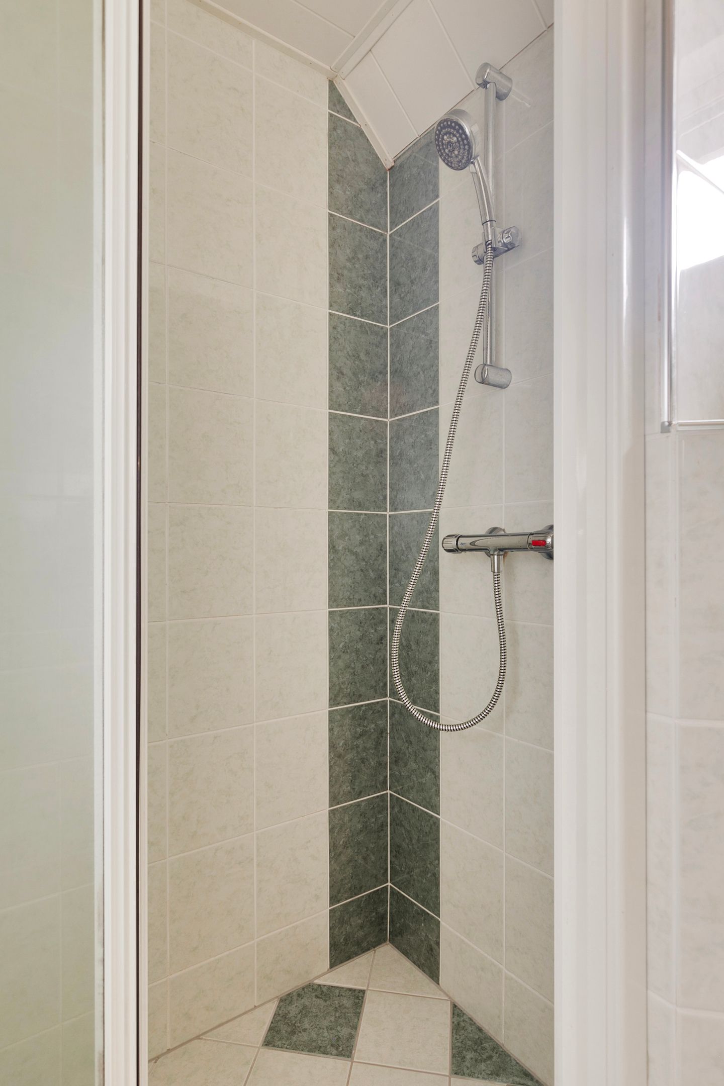 Foto 20 van Donker Curtiusstraat 1