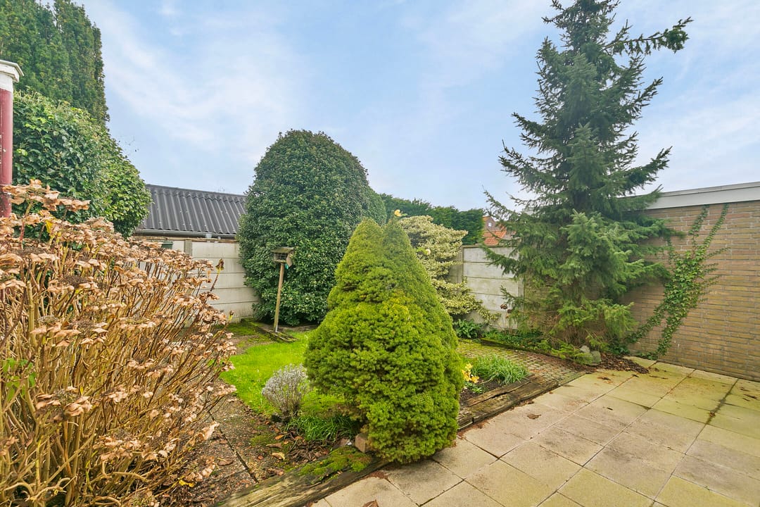 Foto 26 van Donker Curtiusstraat 1