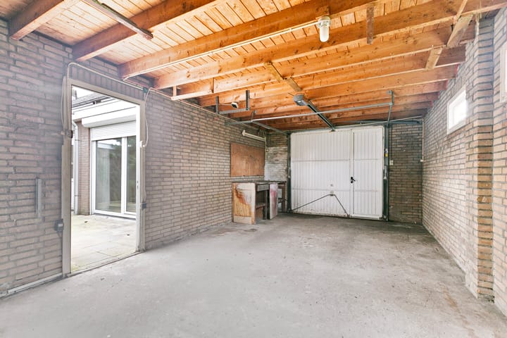 Foto 30 van Donker Curtiusstraat 1