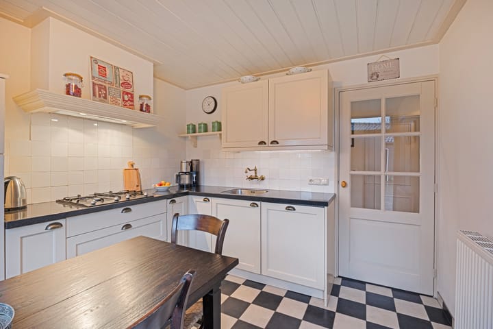 Foto 18 van Beatrixweg 36