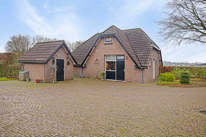 Foto 33 van Beatrixweg 36