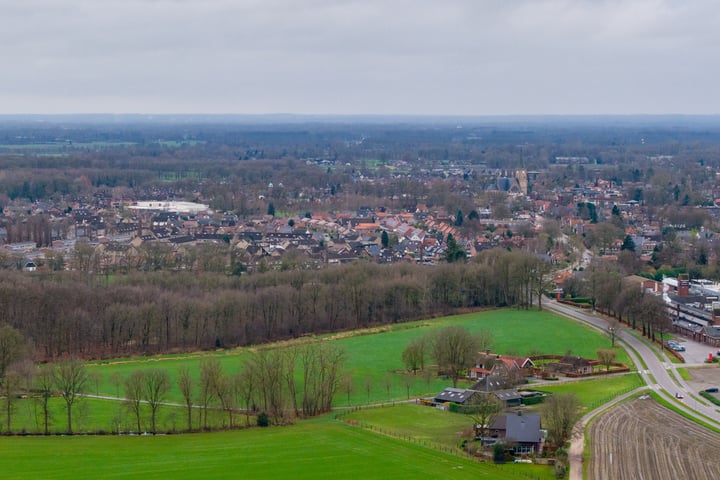 Bekijk foto 45 van Beatrixweg 36