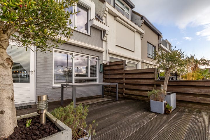 Foto 25 van Saturnus 56