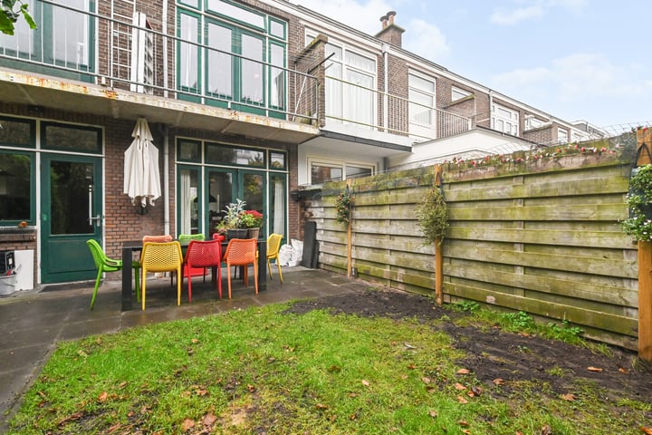 View photo 16 of Rozenstraat 35