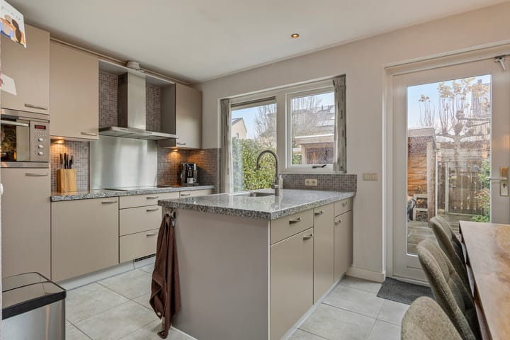 Foto 10 van Ien Dalessingel 255