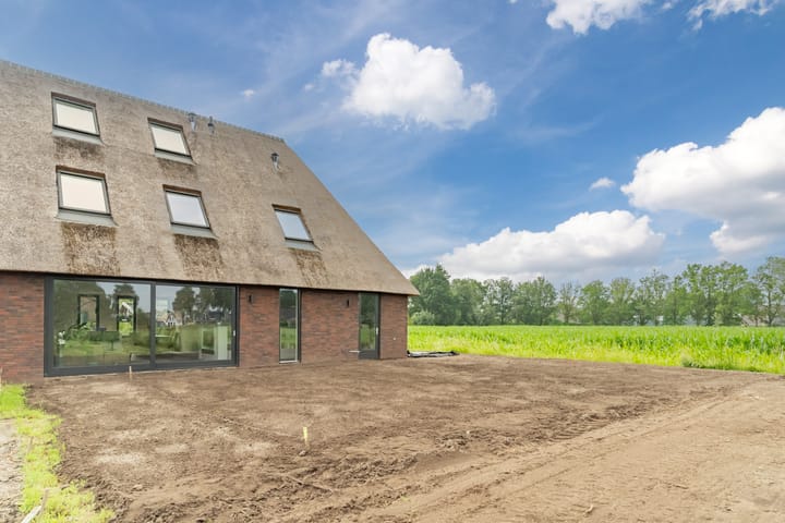 Foto 8 van Bernhardshoeve 18