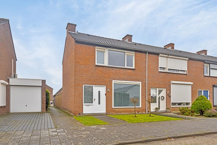 Foto 1 van Jacob Catslaan 64