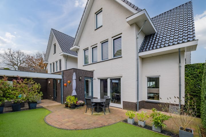 Foto 2 van Hendrikstraat 8