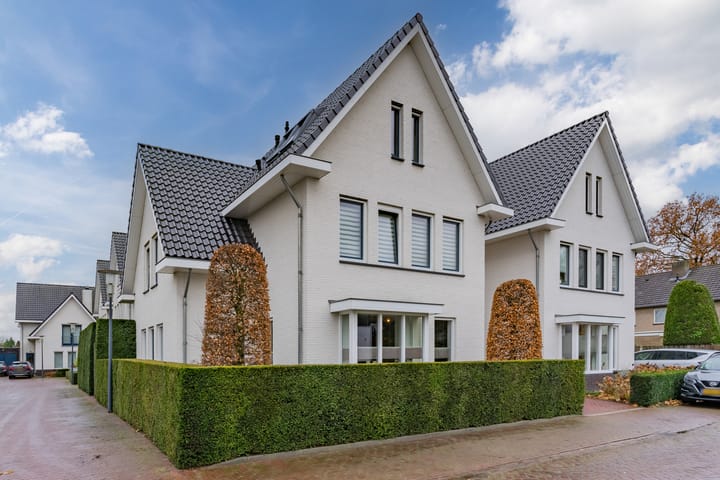 Foto 7 van Hendrikstraat 8