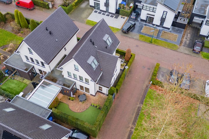 Foto 32 van Hendrikstraat 8