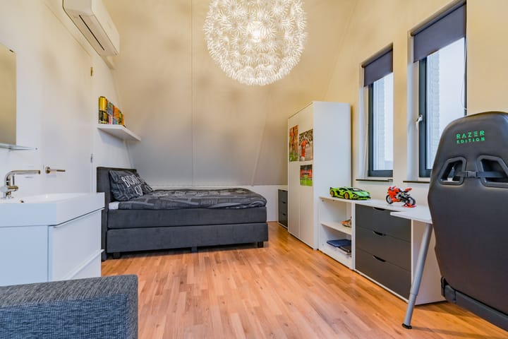 Foto 49 van Hendrikstraat 8