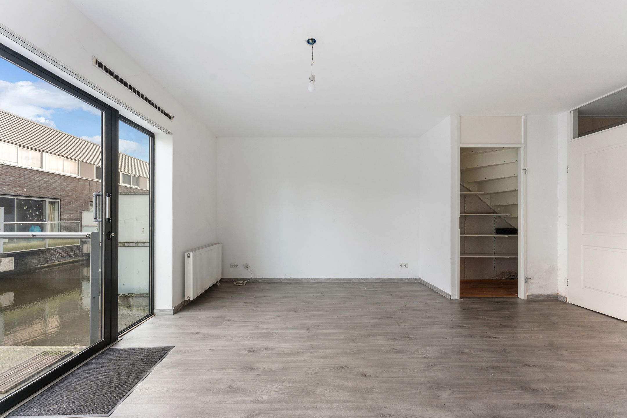 Photo 9 of Van der Voortvaart 17