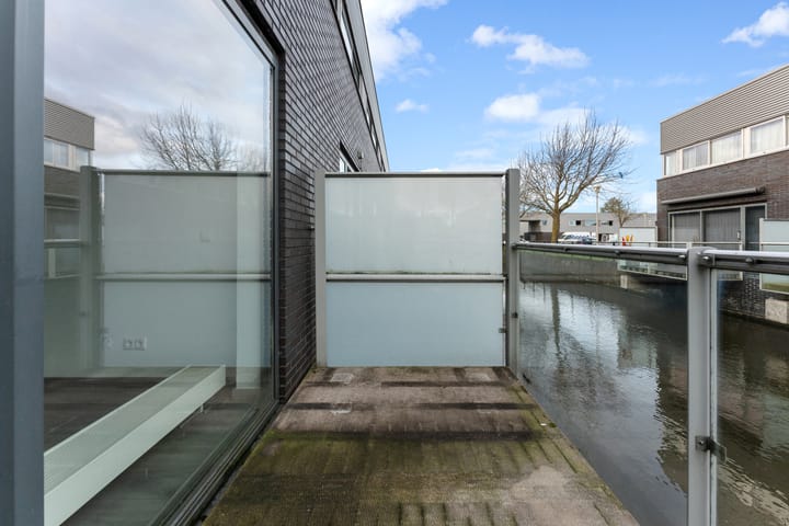 Photo 11 of Van der Voortvaart 17