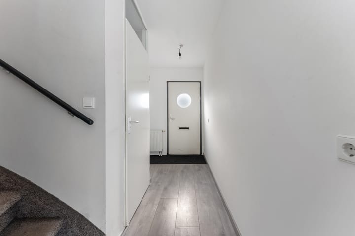 Photo 17 of Van der Voortvaart 17