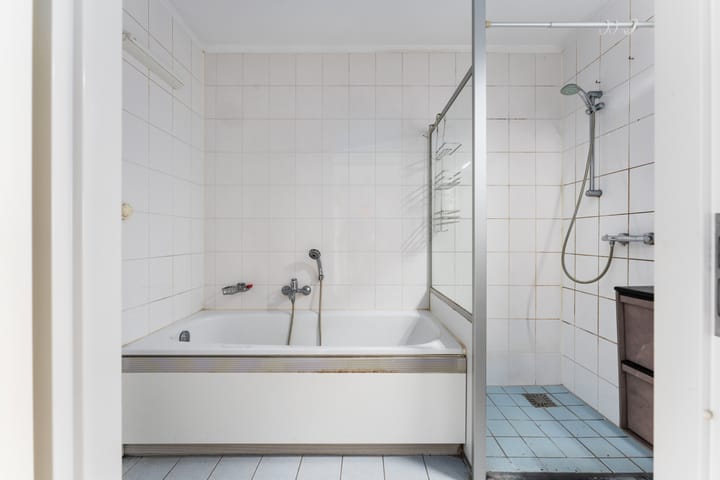 Photo 28 of Van der Voortvaart 17