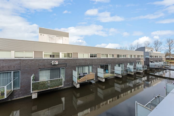 Photo 31 of Van der Voortvaart 17