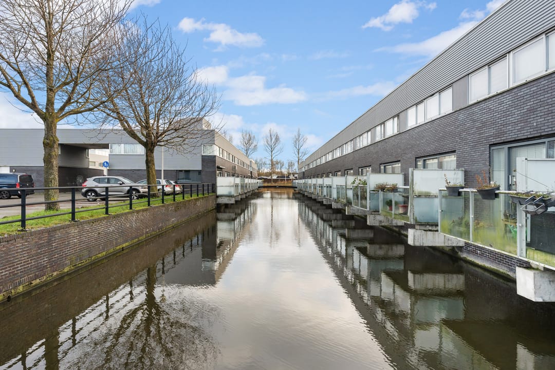 Photo 38 of Van der Voortvaart 17