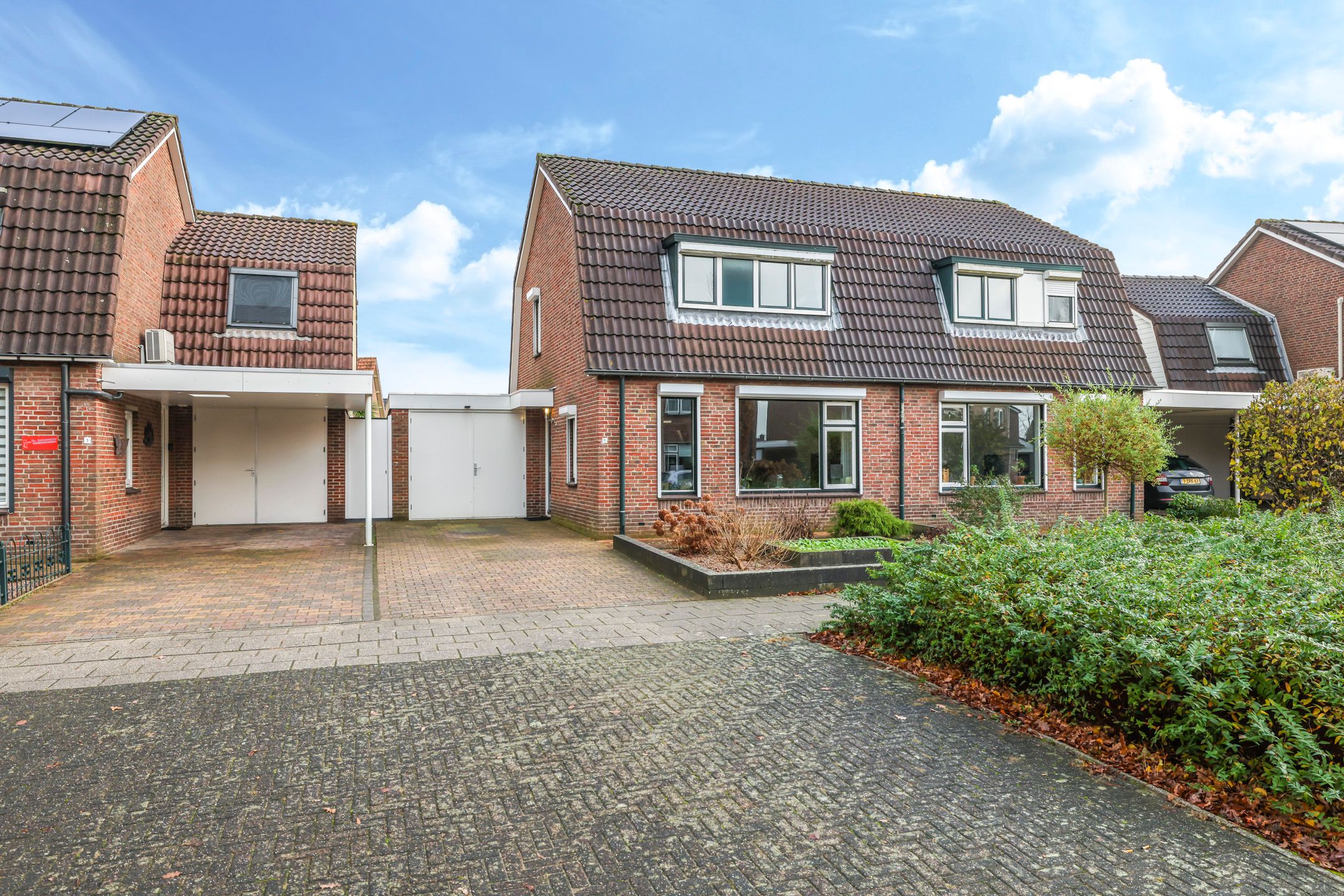 Photo 6 of Van Rooijenstraat 5