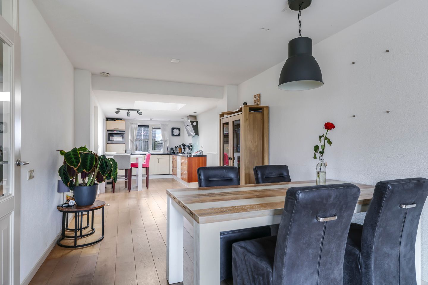 Photo 14 of Van Rooijenstraat 5