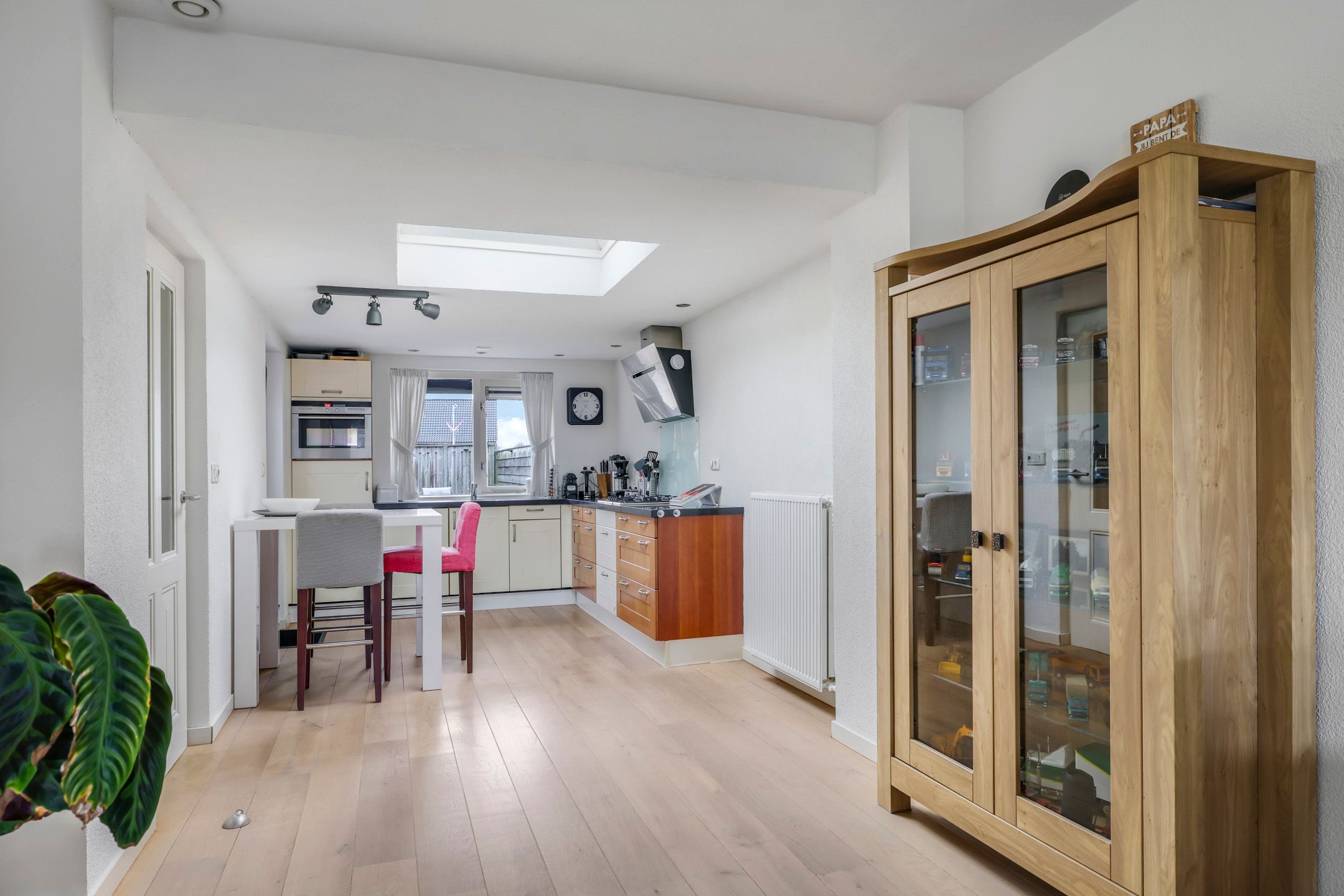 Photo 15 of Van Rooijenstraat 5