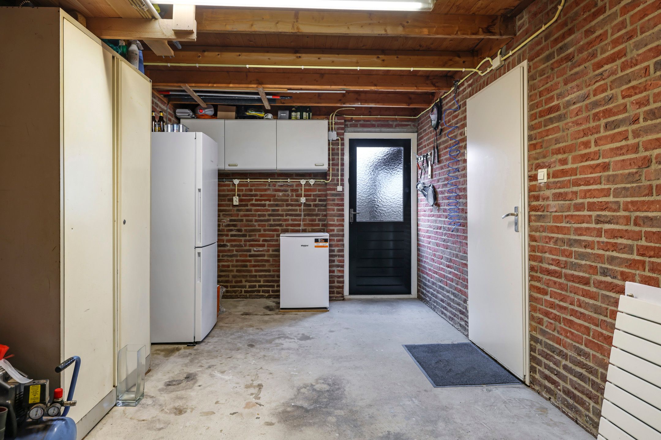 Photo 24 of Van Rooijenstraat 5