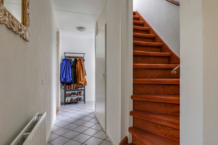 Foto 25 van Van Rooijenstraat 5