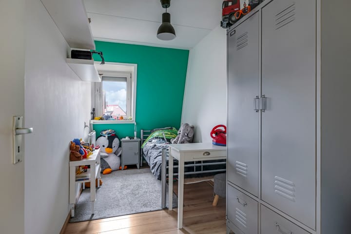 Foto 34 van Van Rooijenstraat 5