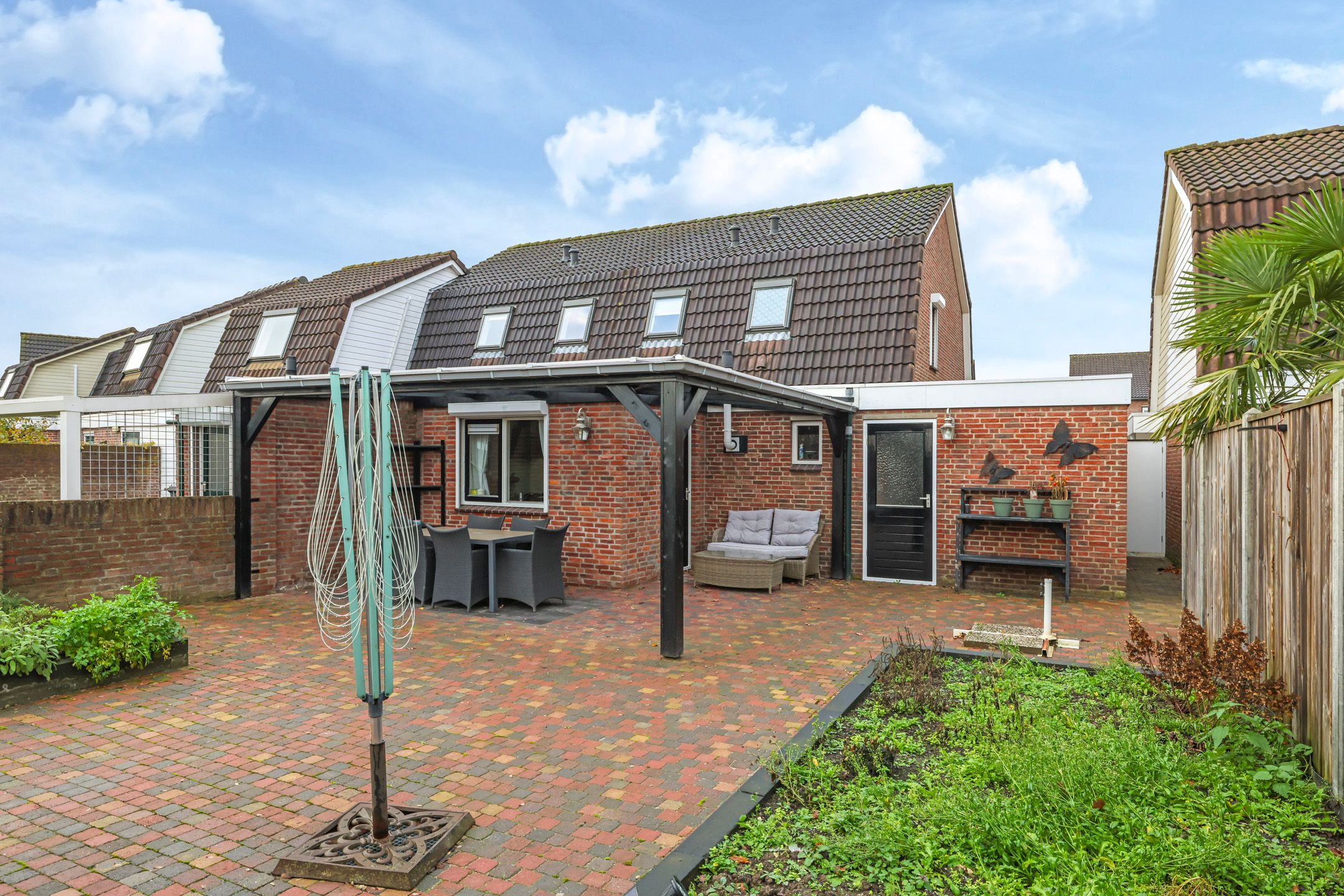 Photo 42 of Van Rooijenstraat 5