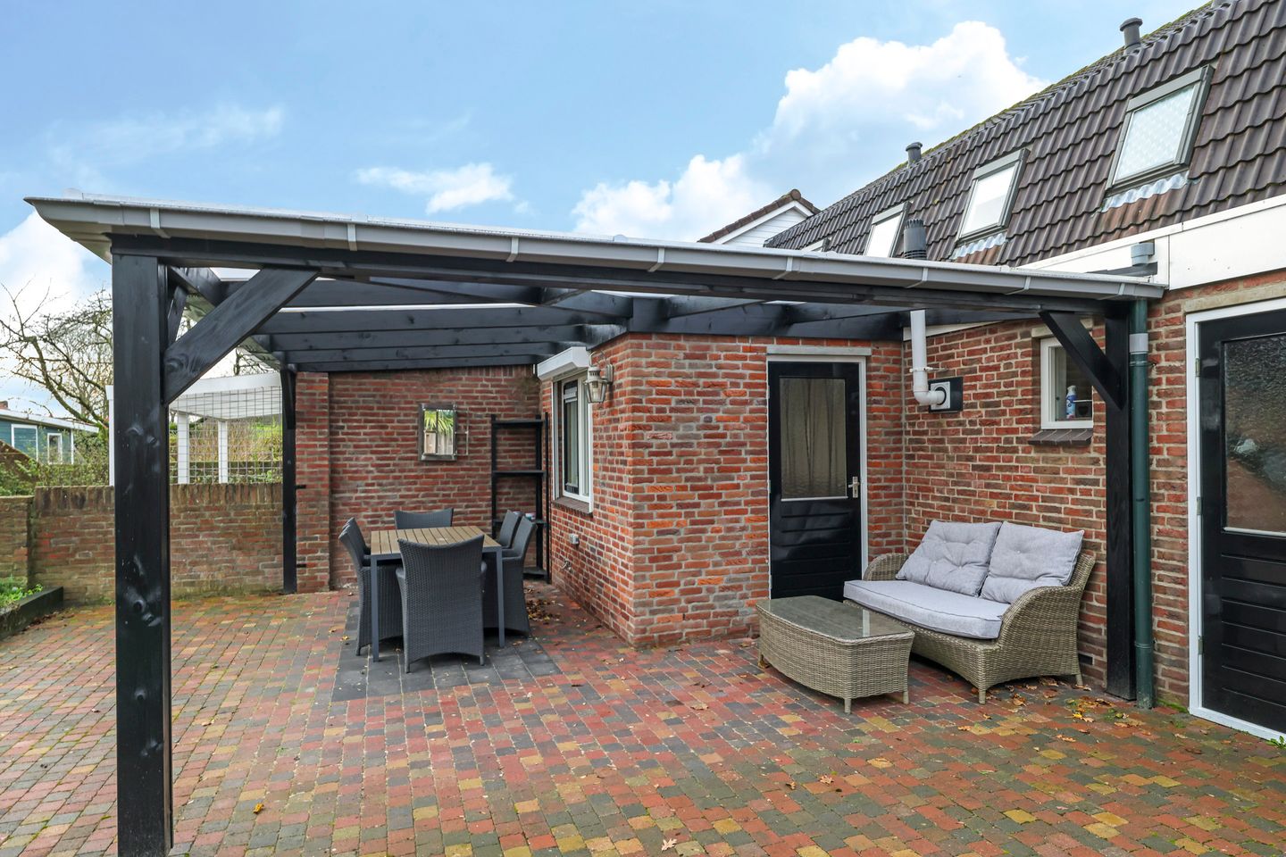 Photo 44 of Van Rooijenstraat 5