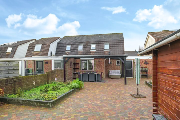 Foto 49 van Van Rooijenstraat 5