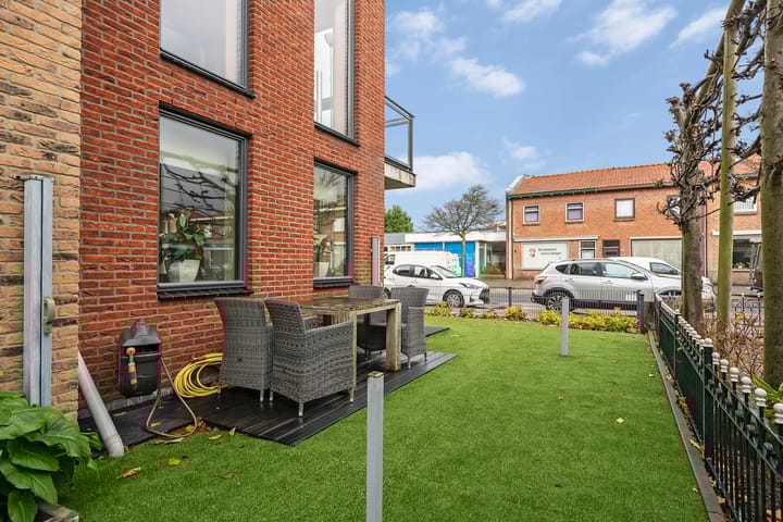 Foto 33 van Kerklaan 22-H