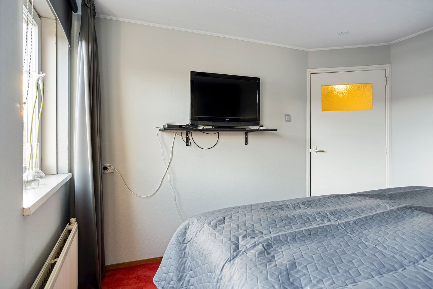 Foto 25 van Worp Tjaardastraat 143