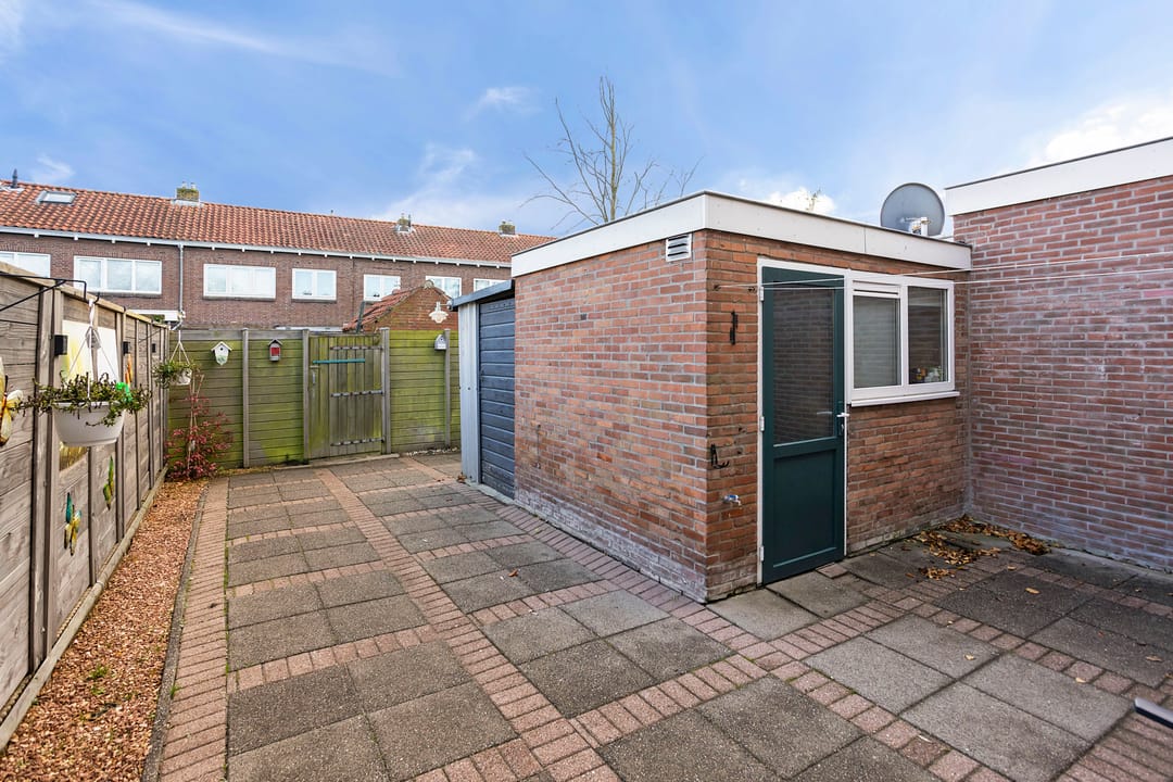 Foto 28 van Worp Tjaardastraat 143