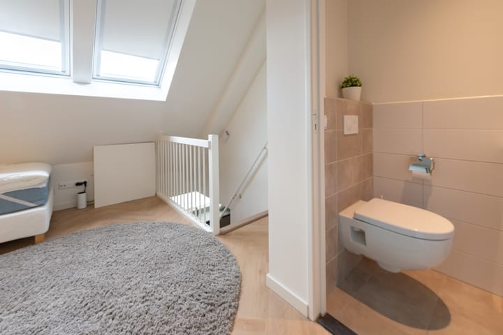 Foto 15 van Dam 81-A