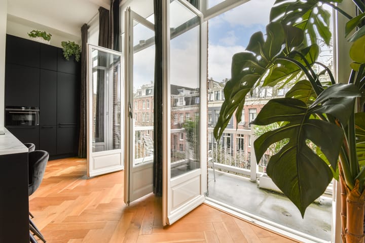 Foto 16 van Pieter Cornelisz. Hooftstraat 165-1