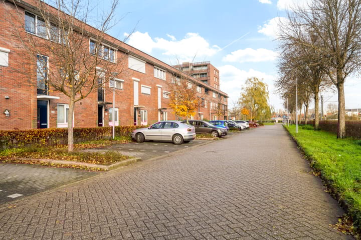 Foto 5 van Praagsingel 570