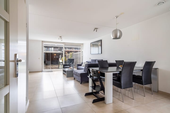 Foto 14 van Praagsingel 570