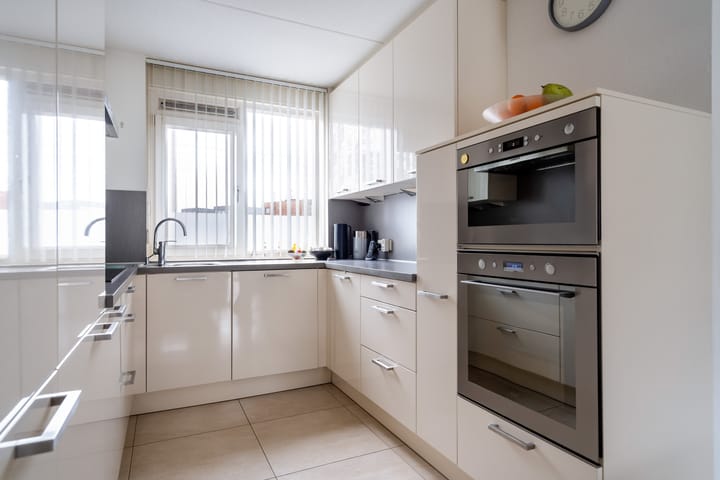 Foto 18 van Praagsingel 570