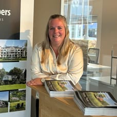 Janine van der Graaf - Commercieel Medewerker