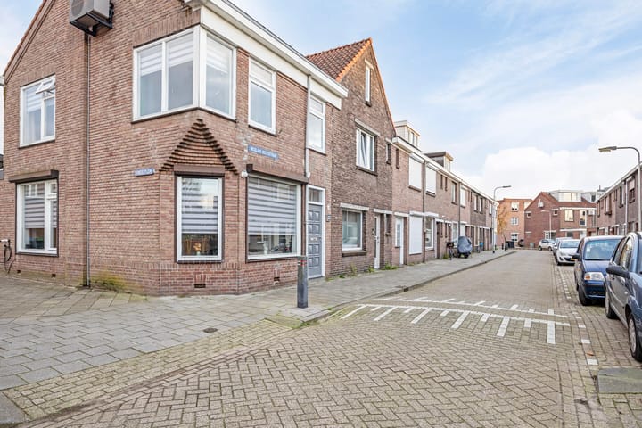 Foto 64 van Nicolaas Beetsstraat 43