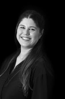 Zoe van der Weide - Commercial Employee