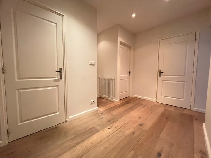 Photo 15 of Paulinastraat 64