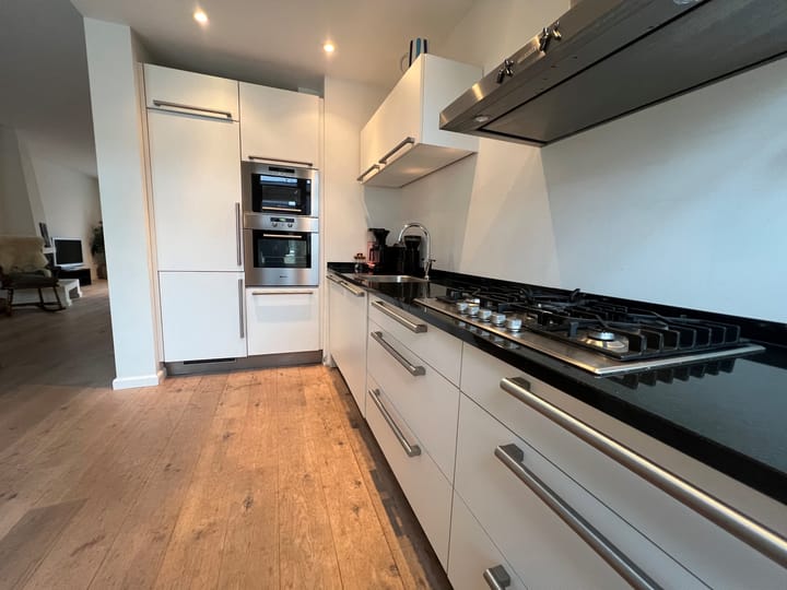 Photo 27 of Paulinastraat 64