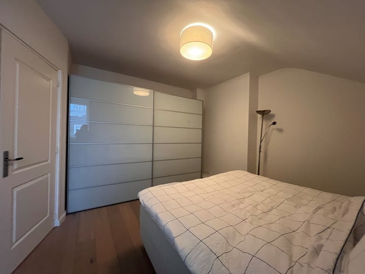 Photo 29 of Paulinastraat 64