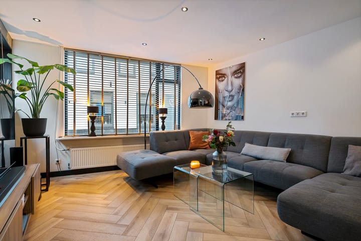 Foto 13 van Langestraat 125