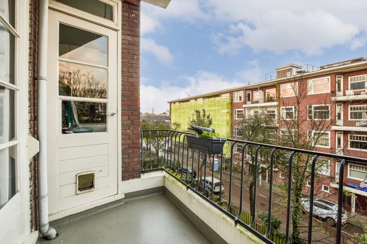 Photo 13 of Gulden Winckelplantsoen 26-2