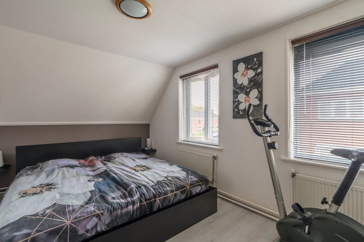 Foto 37 van Hoofdstraat 15