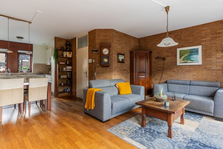 Foto 5 van Lijster 81